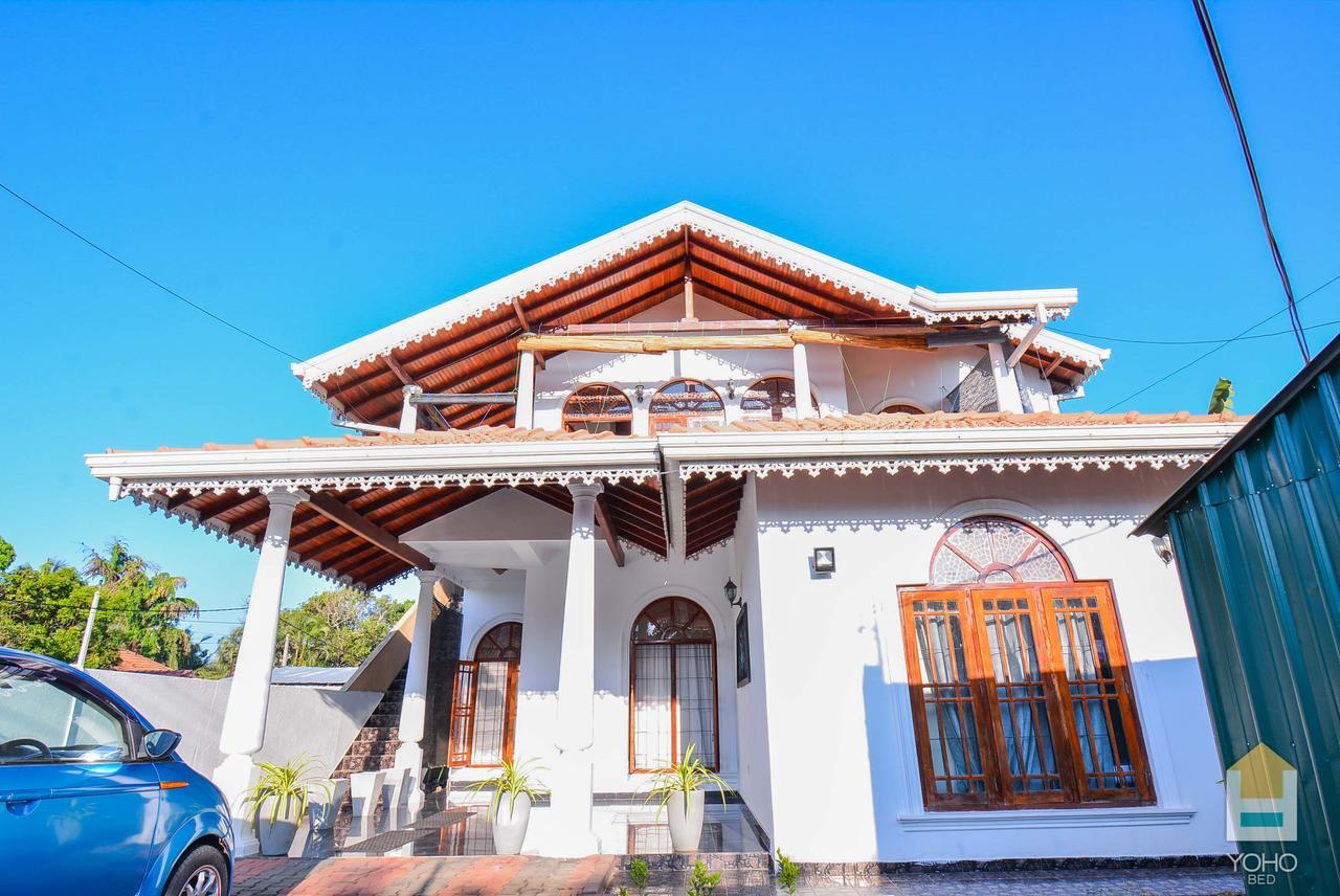 Eos Hostels Ettukala Екстериор снимка
