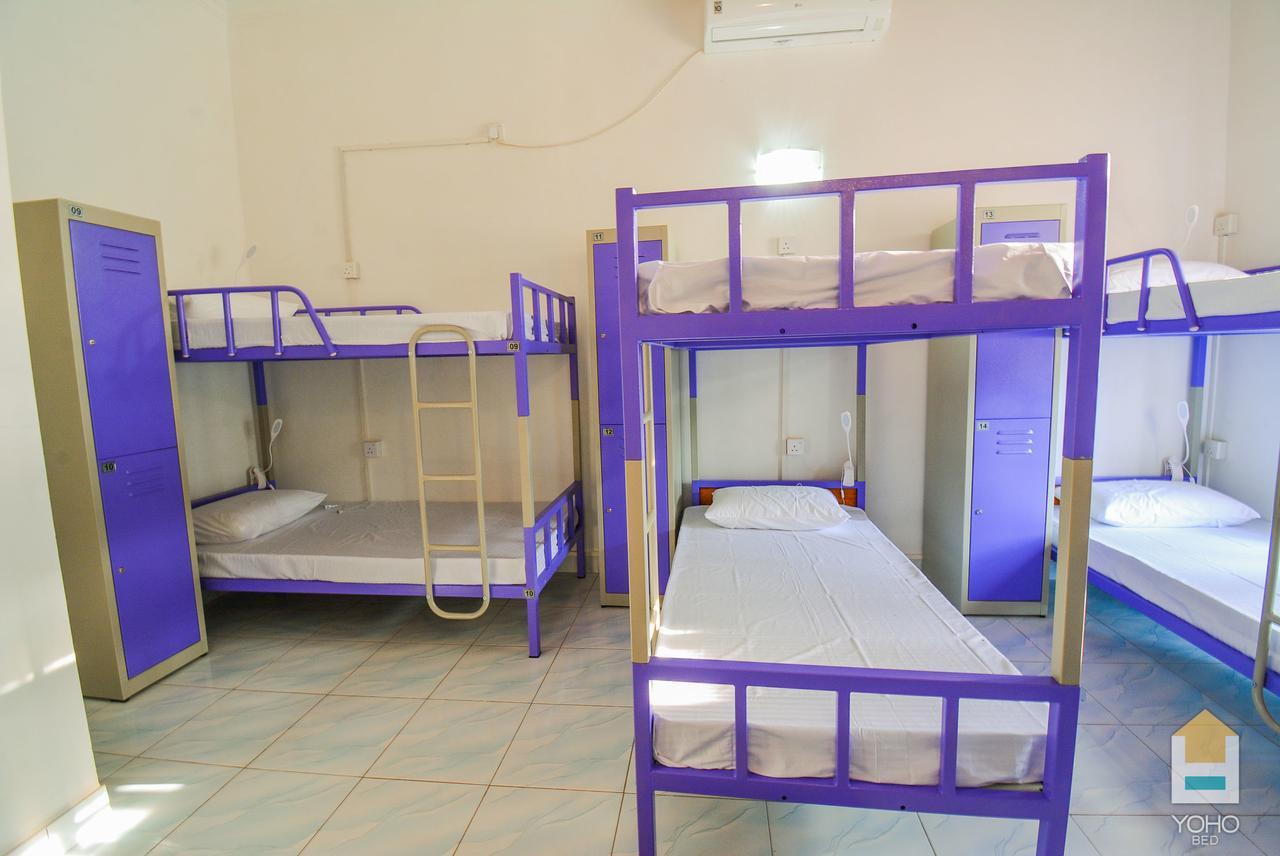 Eos Hostels Ettukala Екстериор снимка