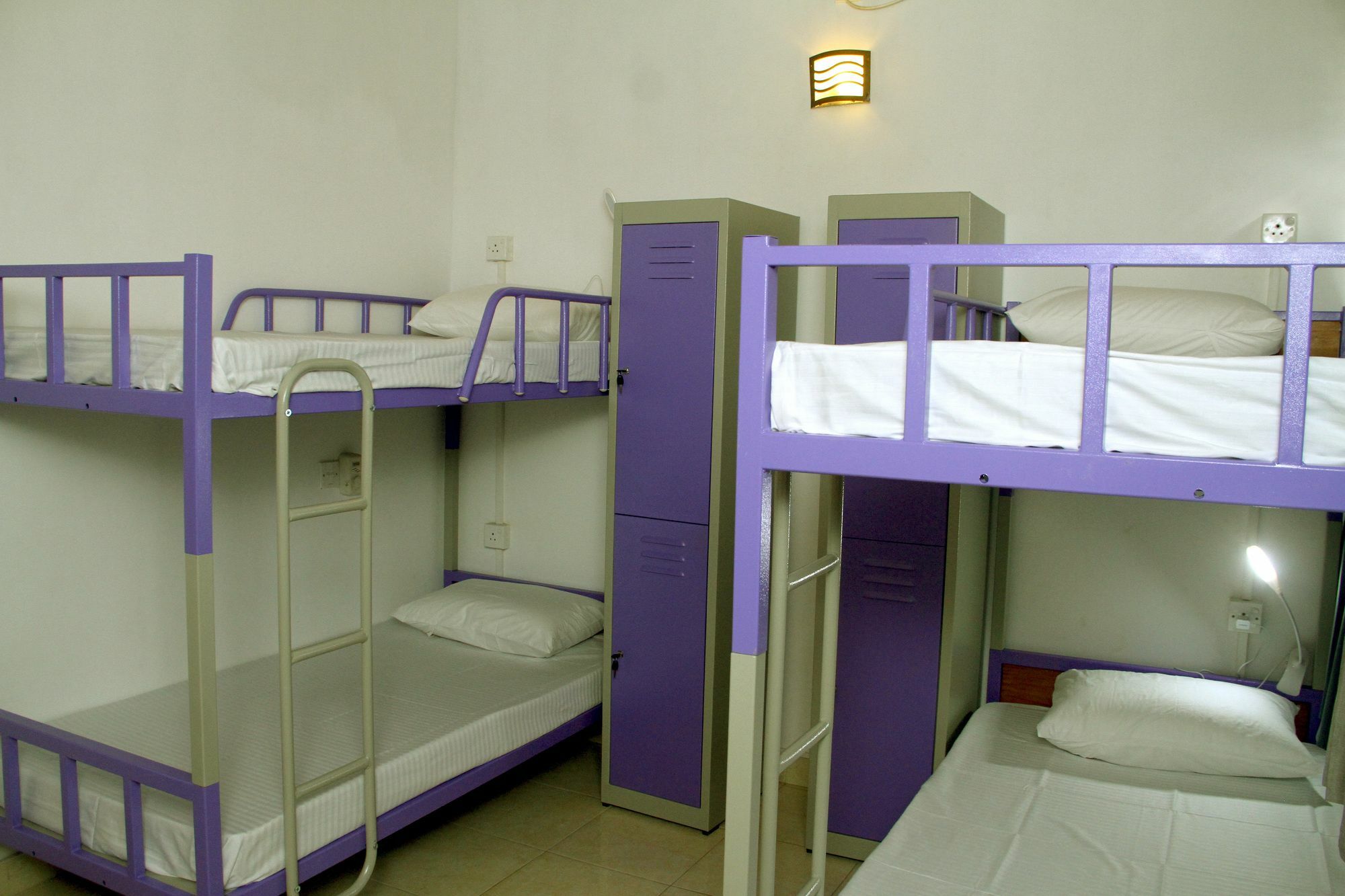 Eos Hostels Ettukala Екстериор снимка